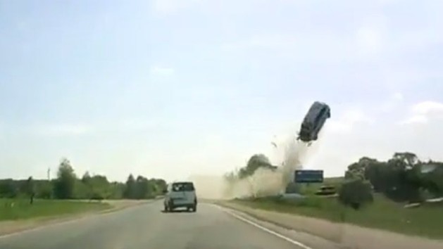 “Insane Car Crash Compilation 2015 #3” Is Favourite To Win Best Picture
